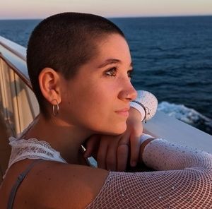 Meet your Posher, Lexa